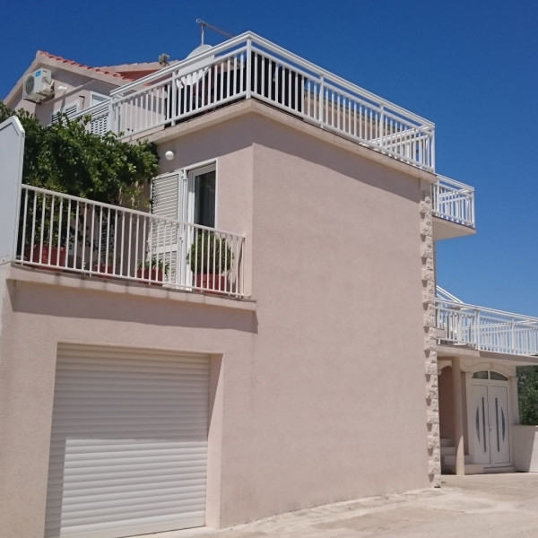 Apartmani Kre&scaron;ić, Apartmani Kre&scaron;ić Hvar